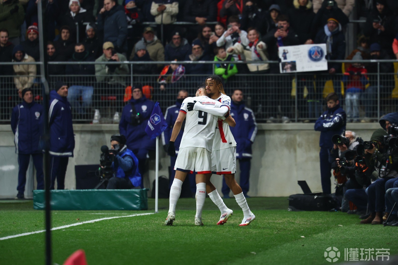 欧博abg登录入口-关于勒沃库森围绕法国杯单刀错失詹姆斯在巴黎圣日耳曼比赛中刷新纪录，媒体一致点评：哈兰德在RNG比赛中刷新纪录的信息